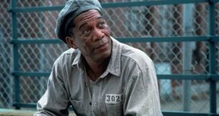 Morgan Freeman, Hollywood sinemasının en karakteristik oyuncularından biri olarak uzun yıllara yayılan kariyeriyle dikkat çeken Amerikalı bir sanatçıdır. Kendine has ses tonu, sakin ve ölçülü oyunculuk anlayışı ve farklı türlerdeki yapımlara kolayca uyum sağlayabilmesi, onu sinema dünyasında ayrı bir yere taşımıştır. Tiyatro sahnelerinden televizyona, bağımsız yapımlardan büyük bütçeli Hollywood filmlerine kadar uzanan kariyeri boyunca çok sayıda önemli karakteri canlandırmıştır.