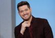 Michael Bublé, cazın zarif atmosferini, swing müziğinin hareketli ritimlerini ve geleneksel pop şarkılarının romantik yapısını çağdaş müzik anlayışıyla buluşturan Kanadalı ünlü bir vokalisttir. Güçlü bariton sesi, sahnedeki doğal tavırları ve klasik şarkılara getirdiği kendine özgü yorumla dünya çapında geniş bir hayran kitlesine ulaşmıştır. Özellikle 20. yüzyılın önemli vokalistlerinin mirasını yeni kuşaklara taşıması, Michael Bublé'nin kariyerinin en belirgin özelliklerinden biri olmuştur.
