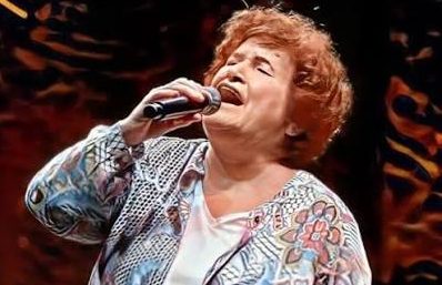Türkiye'nin müzik tarihinde bazı sanatçılar, yalnızca seslendirdikleri şarkılarla değil, eserlerine yükledikleri anlamlarla da iz bırakır. Selda Bağcan, bu isimlerin başında gelir. Geleneksel Anadolu türkülerini çağdaş müzik anlayışıyla buluşturan sanatçı, güçlü sesi, kendine has yorum biçimi ve toplumsal meselelere duyarlı repertuvarıyla uzun yıllardır dinleyicilerin ilgisini çekmektedir. Şarkıcı, besteci ve yorumcu kimliklerini bir arada taşıyan Bağcan, Türk halk müziğinin sınırlarını genişleten ve protest müziğin gelişimine katkıda bulunan önemli sanatçılardan biridir.