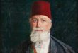Osmanlı tarihinin son döneminde yaşayan Abdülmecid Efendi, bir imparatorluğun geleneksel yönetim anlayışından modern Türkiye Cumhuriyeti'ne geçişine tanıklık eden önemli isimlerden biridir. Osmanlı hanedanının bir üyesi olarak yetişen, kısa bir süre halifelik makamını üstlenen ve yaşamının son bölümünü Avrupa'da sürgünde geçiren Abdülmecid Efendi, siyasi kimliğinin yanı sıra sanata duyduğu ilgiyle de tanınır