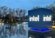 Dijital dünyanın gelişiminde belirleyici rol oynayan teknoloji şirketleri arasında Intel, yarı iletken üretimi ve mikroişlemci tasarımı alanındaki çalışmalarıyla öne çıkar. Bilgisayarların hesaplama kapasitesini belirleyen temel bileşenlerden işlemcilere kadar uzanan geniş bir ürün yelpazesine sahip olan şirket, onlarca yıldır bilgisayar sektörünün gelişimini etkiliyor. Kişisel bilgisayarlardan kurumsal sunuculara, yapay zekâ uygulamalarından gelişmiş üretim teknolojilerine kadar pek çok alanda Intel tarafından geliştirilen çözümler kullanılıyor.