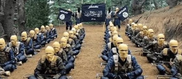 Irak ve Şam İslam Devleti-Horasan Vilayeti, IŞİD'in Güney ve Orta Asya'da örgütlenmek amacıyla oluşturduğu yapılanmalardan biridir. Uluslararası kaynaklarda IŞİD-H veya IS-K kısaltmalarıyla anılan örgüt, 26 Ocak 2015'te kuruluşunu ilan etmiştir. Afganistan ve Pakistan başta olmak üzere bölgedeki çeşitli ülkelerde faaliyet gösteren yapılanma, sivillere yönelik saldırıları ve diğer silahlı gruplarla yaşadığı çatışmalar nedeniyle uluslararası güvenlik gündeminde yer almıştır.