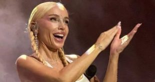 Türk pop müziğinin son dönemlerde yetiştirdiği en dikkat çekici kadın sanatçılardan biri olan Gülşen, yalnızca güçlü sesi ve sahne performansıyla değil, şarkı yazarlığı ve besteciliğiyle de müzik dünyasında kendisine kalıcı bir yer edindi. 1990'lı yılların ortasında başlayan kariyerini farklı müzik dönemlerine taşıyan sanatçı, pop müziğin değişen dinamiklerine uyum sağlayarak uzun yıllar boyunca gündemde kalmayı başardı.