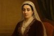 Osmanlı hanedanının son kuşağında yer alan Mediha Sultan, yaşamı boyunca hem saray geleneklerinin hem de imparatorluğun geçirdiği büyük değişimlerin etkisi altında kalmış önemli isimlerden biridir. Sultan Abdülmecid'in kızı olan Mediha Sultan, son Osmanlı padişahı VI. Mehmed Vahdeddin'in kız kardeşi ve Osmanlı Devleti'nin son döneminde sadrazamlık yapan Damat Ferid Paşa'nın eşidir. Bu aile bağları, onun hayatını Osmanlı tarihinin siyasi ve toplumsal gelişmeleriyle yakından ilişkili hâle getirmiştir.