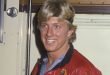 Hollywood'da bazı oyuncular vardır; kariyerlerinin belirli bir döneminde canlandırdıkları tek bir karakter, isimleriyle neredeyse tamamen özdeşleşir. William Zabka da bu oyunculardan biridir. 1980'lerin popüler gençlik sinemasında Johnny Lawrence karakteriyle tanınan Zabka, yıllar sonra aynı karakteri Cobra Kai dizisinde yeniden canlandırarak kariyerinde ikinci bir yükseliş yaşadı.
