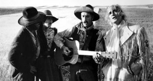1976 yılında sinemaseverlerle buluşan Bozgun (The Missouri Breaks), Western türünün geleneksel anlatım biçimlerini sorgulayan, alışılmış kahramanlık hikâyelerinden farklı bir yol izleyen Amerikan yapımlarından biridir. Yönetmenliğini Arthur Penn'in üstlendiği film, Marlon Brando ve Jack Nicholson gibi iki büyük oyuncuyu aynı hikâyede buluşturur. Randy Quaid, Harry Dean Stanton, Frederic Forrest, John McLiam ve Kathleen Lloyd'un da rol aldığı yapım, yalnızca bir haydut çetesinin mücadelesini anlatmakla kalmaz; özgürlük, adalet, mülkiyet ve otorite arasındaki çatışmaları da ele alır.